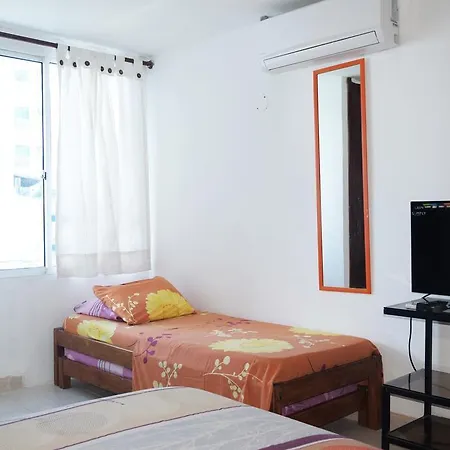 Apto Con Balcon Y Vista Al Mar Apartamento *