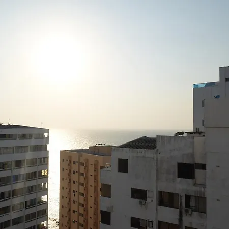 Apto Con Balcon Y Vista Al Mar Apartamento